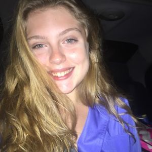 Meet your Posher, Jenna